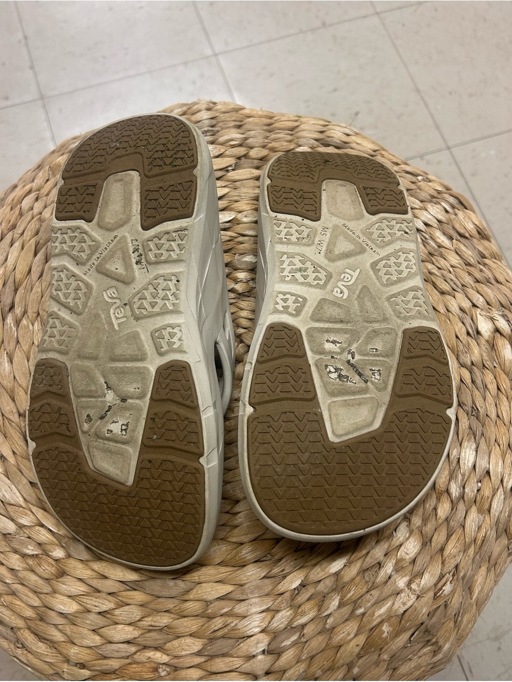 Teva FlipFlops - Picture 4 of 4